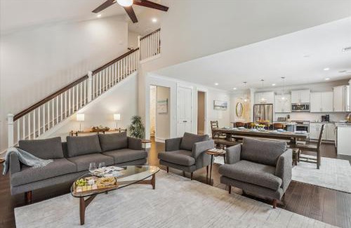 Folly Field House | 1 Azalea Street