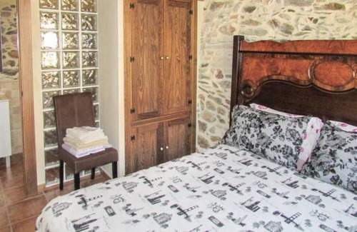 Aldeanueva de la Sierra House | 1 bedroom accommodation in Aldeanue. de la Sierra
