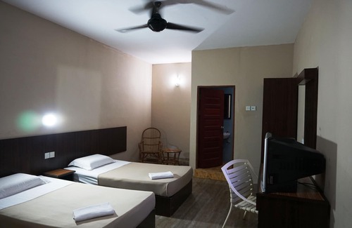 Kuah Hotel | 1 Baron Motel