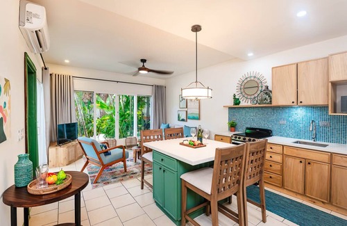 Potrero Apartment | 1-BD Near Beach, Great for Digital Nomads