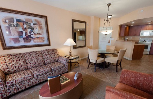 Enterprise Condo | 1 Bed,1 Bath condo with full kit & wash/dry 5min from the strip & Allegiant Sta.