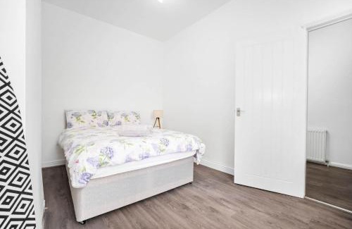 Acocks Green Apartment | 1 Bed Apartment Birmingham Resorts World NEC BHX