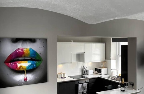 Brighton City Centre Apartment | 1-bed Apartment - Close to Beach - Free Parking