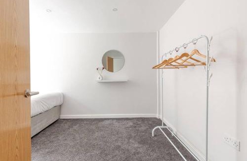 Chinatown Apartment | 1-Bed Apartment With Sofa Bed in City Centre, Steps from Bold Street and Nightlife