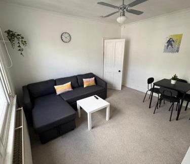 Shepherd's Bush Apartment | 1 bed Apt in Shepherds Bush-Westfield