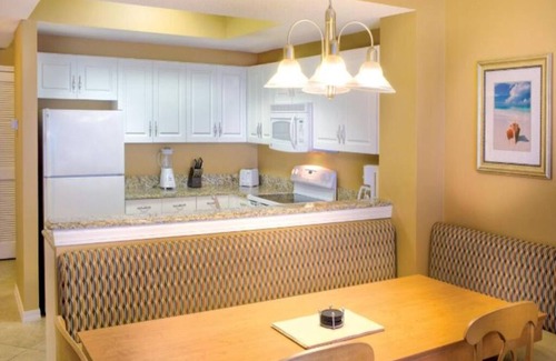 Miramar Beach Resort | 1 Bed Deluxe on Destin Beach at Wyndham Majestic Sun!