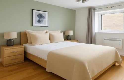 Canonbury Apartment | 1 Bed Flat by St Katharine Docks