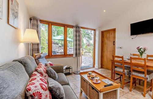 Pantygelli House | 1 Bed in Abergavenny 47886