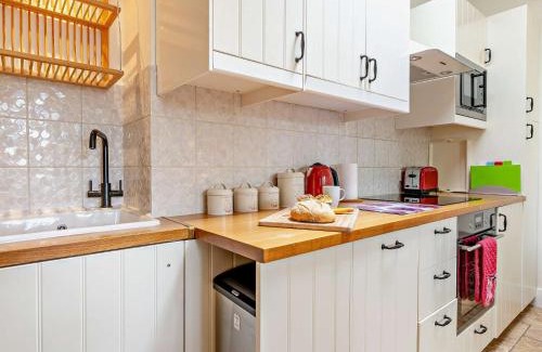 Pantygelli House | 1 Bed in Abergavenny 47886