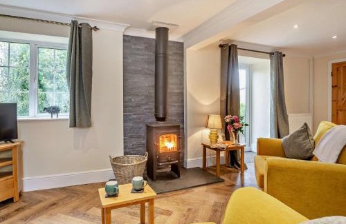 Rhyd-y-foel House | 1 Bed in Abergele 95565