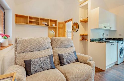 Maryport House | 1 Bed in Allonby 95499