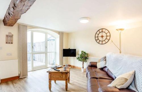 Bala House | 1 bed in Bala 88450