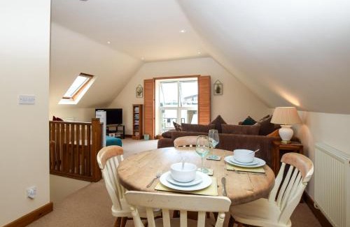 New Forest District House | 1 Bed in Beaulieu Heath 92943