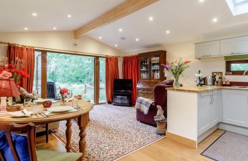 Beccles House | 1 Bed in Beccles 78766