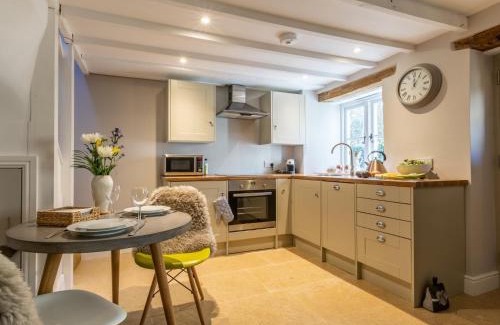 Blockley House | 1 Bed in Blockley 53420