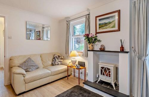 St Dogmaels House | 1 Bed in Cardigan MOOST