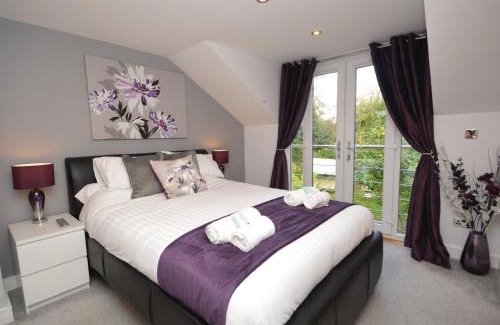 Stenalees House | 1 Bed in Charlestown 53680