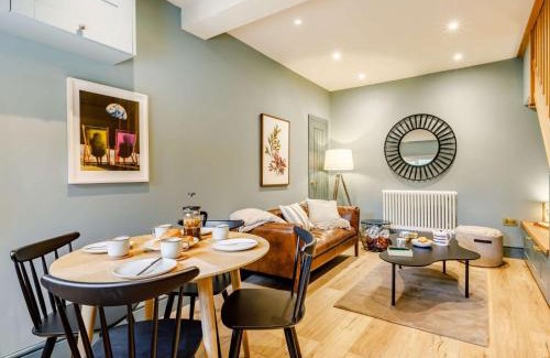 Charmouth House | 1 Bed in Charmouth 87528