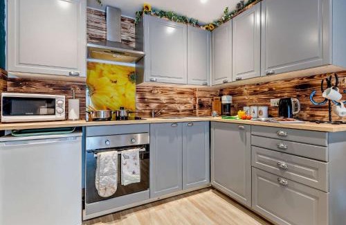 New Forest District House | 1 Bed in Christchurch 54901