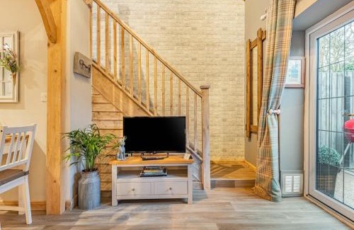 New Forest District House | 1 Bed in Christchurch 54900