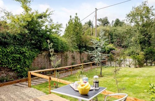 Foxley House | 1 Bed in Dereham 78596