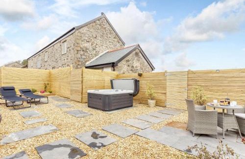 Redruth House | 1 Bed in Falmouth 85826