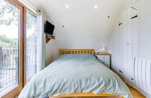 Llangammarch Wells Cabin | 1 Bed in Garth oc-k32702