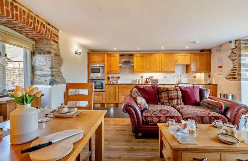 Launceston House | 1 Bed in Launceston 95237