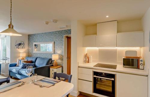 Hythe House | 1 Bed in Hythe 89967
