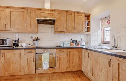 Launceston House | 1 Bed in Launceston BRLON
