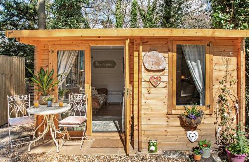 Llanrhaedr House | 1 Bed in Llanrhaeadr 91890