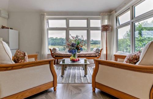 Liskeard House | 1 Bed in Looe 95182