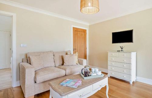 New Forest District House | 1 Bed in Ringwood 93169