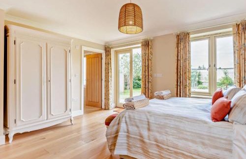 New Forest District House | 1 Bed in Ringwood 93169