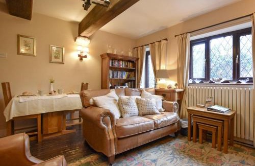 Rushton Spencer House | 1 Bed in Rushton Spencer 91899