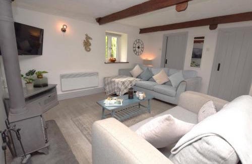 Tintagel House | 1 Bed in Tintagel 36926