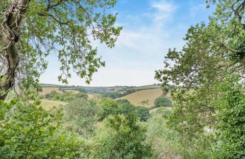 Washbourne House | 1 Bed in Washbourne oc-f32866