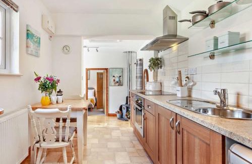 Wedmore House | 1 Bed in Wedmore 51337
