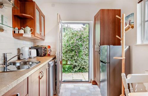 Wedmore House | 1 Bed in Wedmore 51337