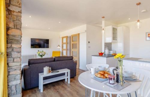 Kewstoke House | 1 Bed in Weston-Super-Mare 78986