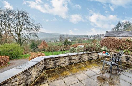 Wirksworth House | 1 Bed in Wirksworth PK925