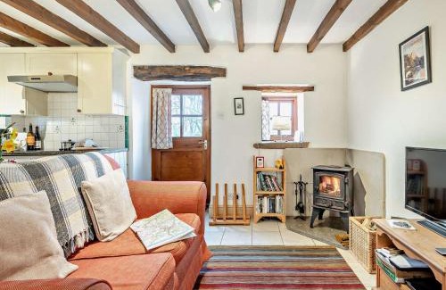 Wirksworth House | 1 Bed in Wirksworth PK925