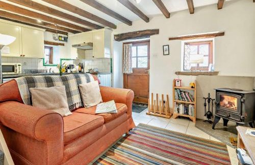 Wirksworth House | 1 Bed in Wirksworth PK925