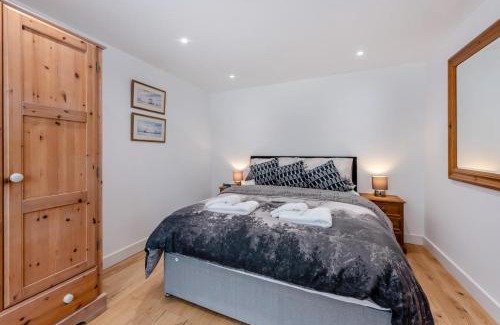 Ford House | 1 Bed in Yapton oc-b32757