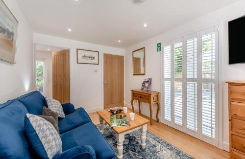Ford House | 1 Bed in Yapton oc-b32757