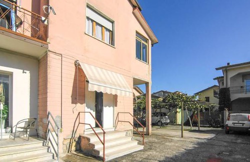 Fiumaretta Apartment | 1 bedroom accommodation in Fiumaretta di Ameglia