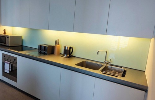 Plymouth Apartment | 1 Bed- Pureserviced 13 Brewhouse