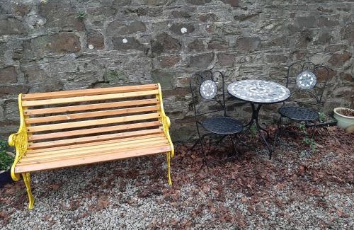 Bodmin Apartment | 1 Bed Retreat To Explore Cornwall Free Parking
