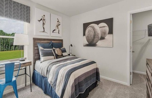 Morrisville House | 1 bed room available in a shared townhome with 5 bed room 4 bath