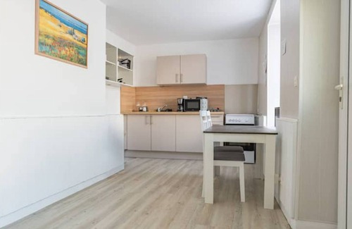 Saint-Honore-les-Bains Apartment | 1 Bedroom Apartment in Saint-Honoré-les-Bains